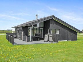 Holiday Home Auvo - 600m from the sea by Interhome
